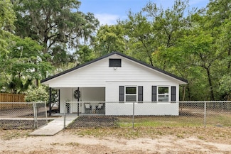 4120 NW 10th St, Gainesville, FL 32609