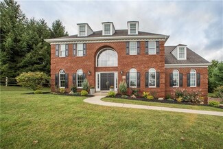 326 Snowberry Cir, Venetia, PA 15367