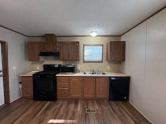 641 W Walnut St Unit 23, Oglesby, IL 61348