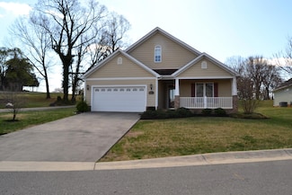1112 Gaston Dr, Roanoke, VA 24019
