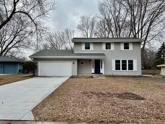 3619 Quaker Ln N, Plymouth, MN 55441