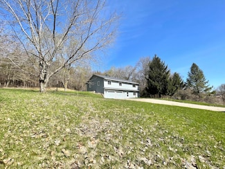 14088 Jonathan Carver Pkwy, Carver, MN 55315