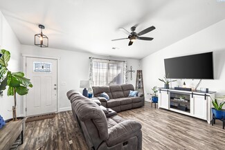 4903 Sinai Dr, Pasco, WA 99301