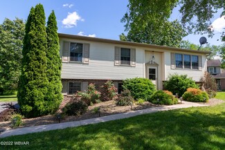 10 Fawn Dr, New Columbia, PA 17856