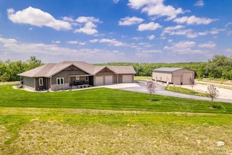 4594 Rockenham Rd, Saint George, KS 66535
