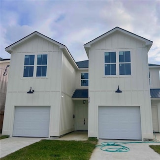 3810 Bauvais St, Metairie, LA 70001
