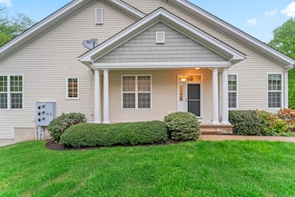 127 Sycamore Dr, Prospect, CT 06712