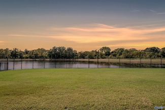 220 Jubilee Cir SE, Huntsville, AL 35803