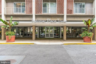 800 4th St SW Unit N212, Washington, DC 20024