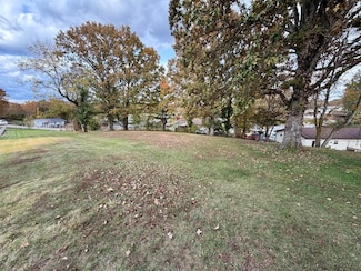 75 Brentwood Terrace Rd, Huntington, WV 25704