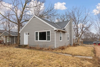 3477 Lyric Ave, Wayzata, MN 55391