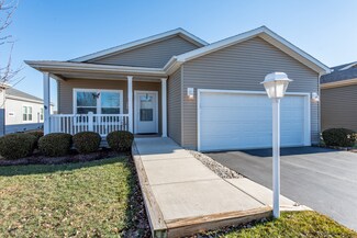 303 Legacy Ct, Grayslake, IL 60030