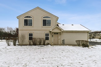 1820 Maplewood Ct, Grayslake, IL 60030