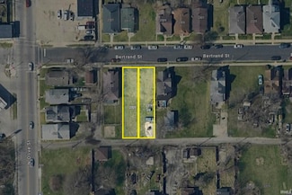 2318 Bertrand St, South Bend, IN 46628