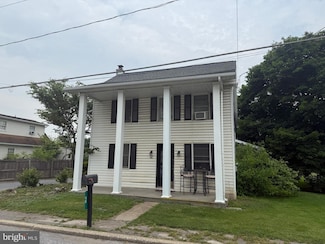 46 E Main St, Walnut Bottom, PA 17266