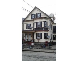 160 Pleasant St, Lowell, MA 01852