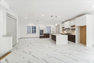 1605 Utah St, Houston, TX 77007