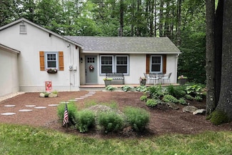 406 Wilmot Center Rd, New London, NH 03257