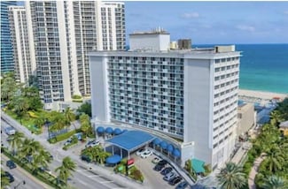 19201 Collins Ave Unit 636, Sunny Isles Beach, FL 33160
