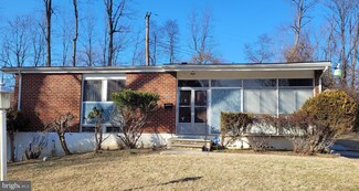 2702 Lightfoot Dr, Baltimore, MD 21209