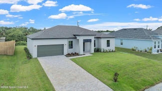 566 Hamy St, Palm Bay, FL 32908