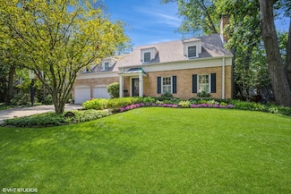 640 Juniper Rd, Glenview, IL 60025