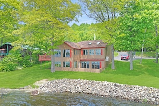 69 Hayward St, Portage Lake, ME 04768