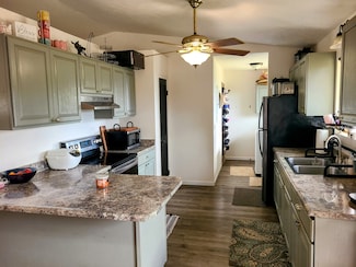94-6451 Kamaoa Rd, Naalehu, HI 96772