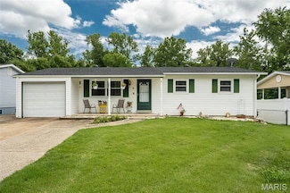 6 Fern Dr, Saint Charles, MO 63304