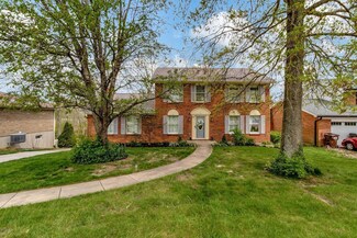 697 Oakridge Dr, Union, KY 41091