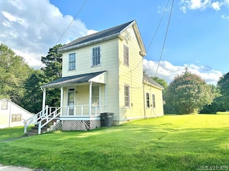 410 W 5th Ave, Lawrenceville, VA 23868