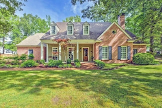 7076 May Woods Ln, Germantown, TN 38138