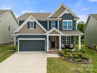 3009 Lydney Cir, Waxhaw, NC 28173