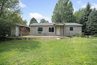 1071 N Second, Trenary, MI 49891
