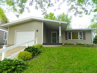 103 W Wilson St, Blanchardville, WI 53516