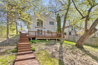 1675 Evergreen Ln N, Plymouth, MN 55441