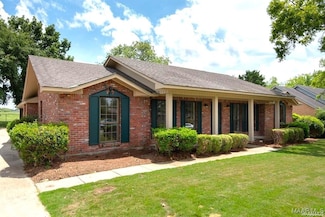 3136 Fitzgerald Rd, Montgomery, AL 36106