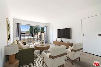 14560 Clark St Unit 213, Sherman Oaks, CA 91411