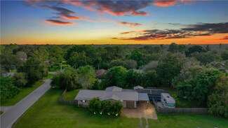 3235 2nd St, Vero Beach, FL 32968
