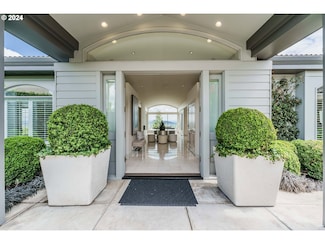 1235 SW Myrtle Ct, Portland, OR 97201