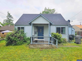 1129 1st Ave, Sweet Home, OR 97386