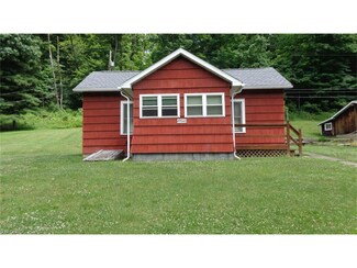 49560 Foxes Bottom Rd, Cadiz, OH 43907