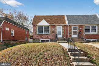 1556 Summit St, Marcus Hook, PA 19061