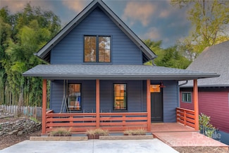 12 Waverly Rd, Asheville, NC 28803