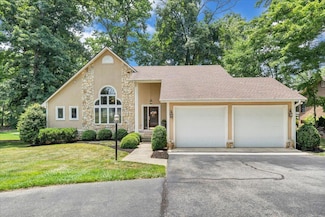 435 Cross Harbor Dr, Penhook, VA 24137