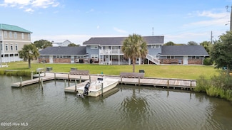 109 Cedar Ln Unit 9, Cedar Point, NC 28584