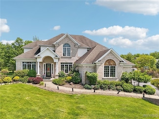5703 Fairmeadow Ct, Clarence Center, NY 14032