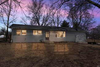 2812 Lincolndale Ave, Fort Wayne, IN 46808