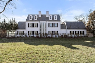 5 Dromara Rd, Saint Louis, MO 63124