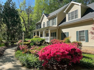 7811 Still Crossing Rd, Chapel Hill, NC 27516